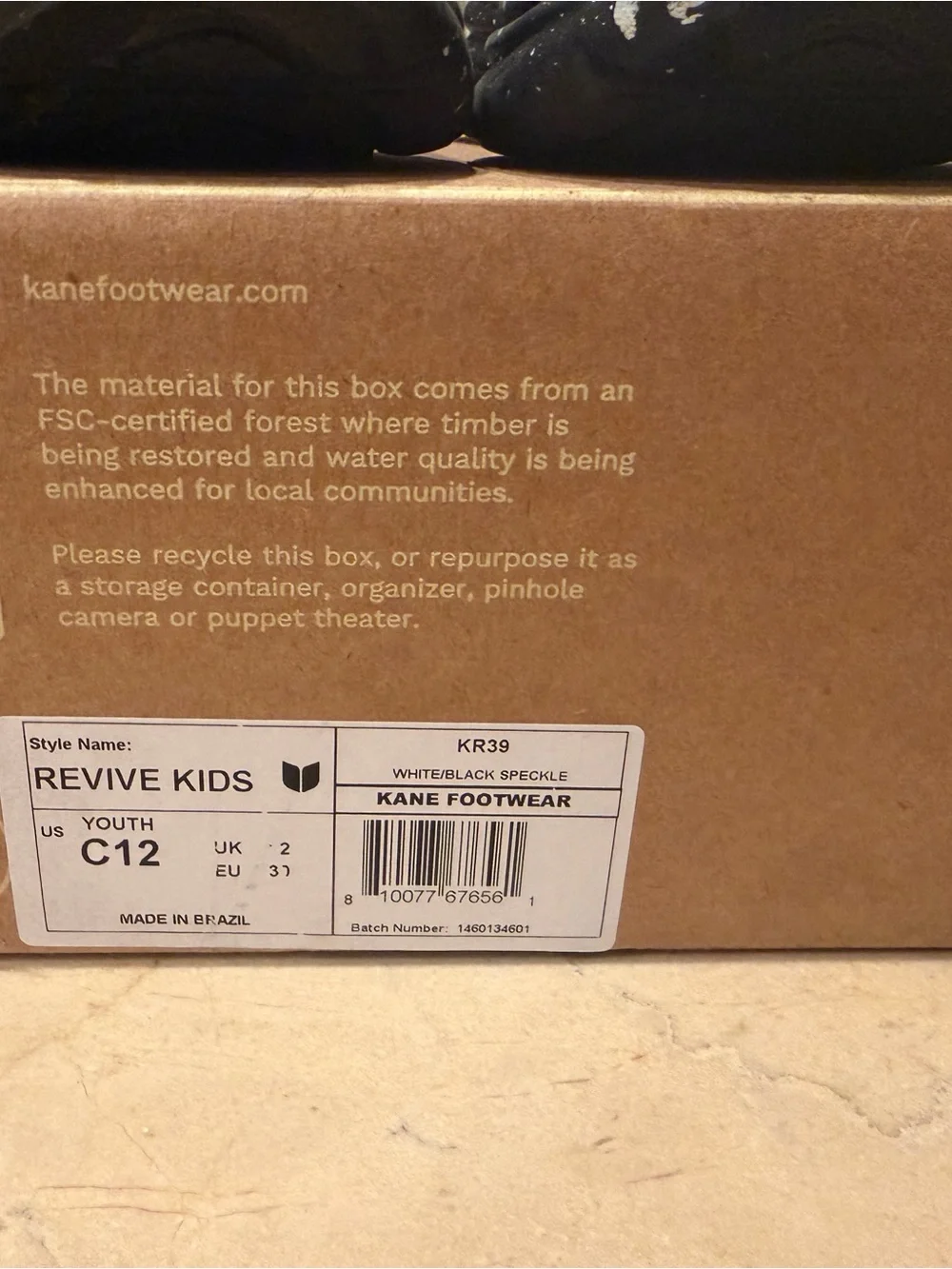 KANE footwear - Kids Revive White/Black Speckle - size 12